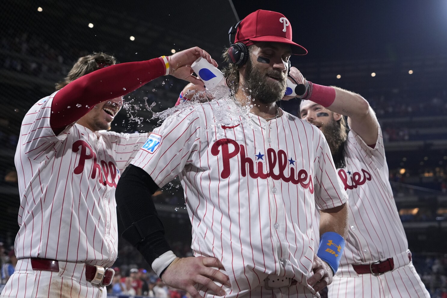 JUST IN: Philadelphia Phillies confirm a million dollar done deal with Cubs despite homers from Bryce Harper made a shocking comment