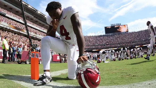 Alabama’s Jalen Milroe Draws Comparisons to NFL Quarterback Earning $34 Million