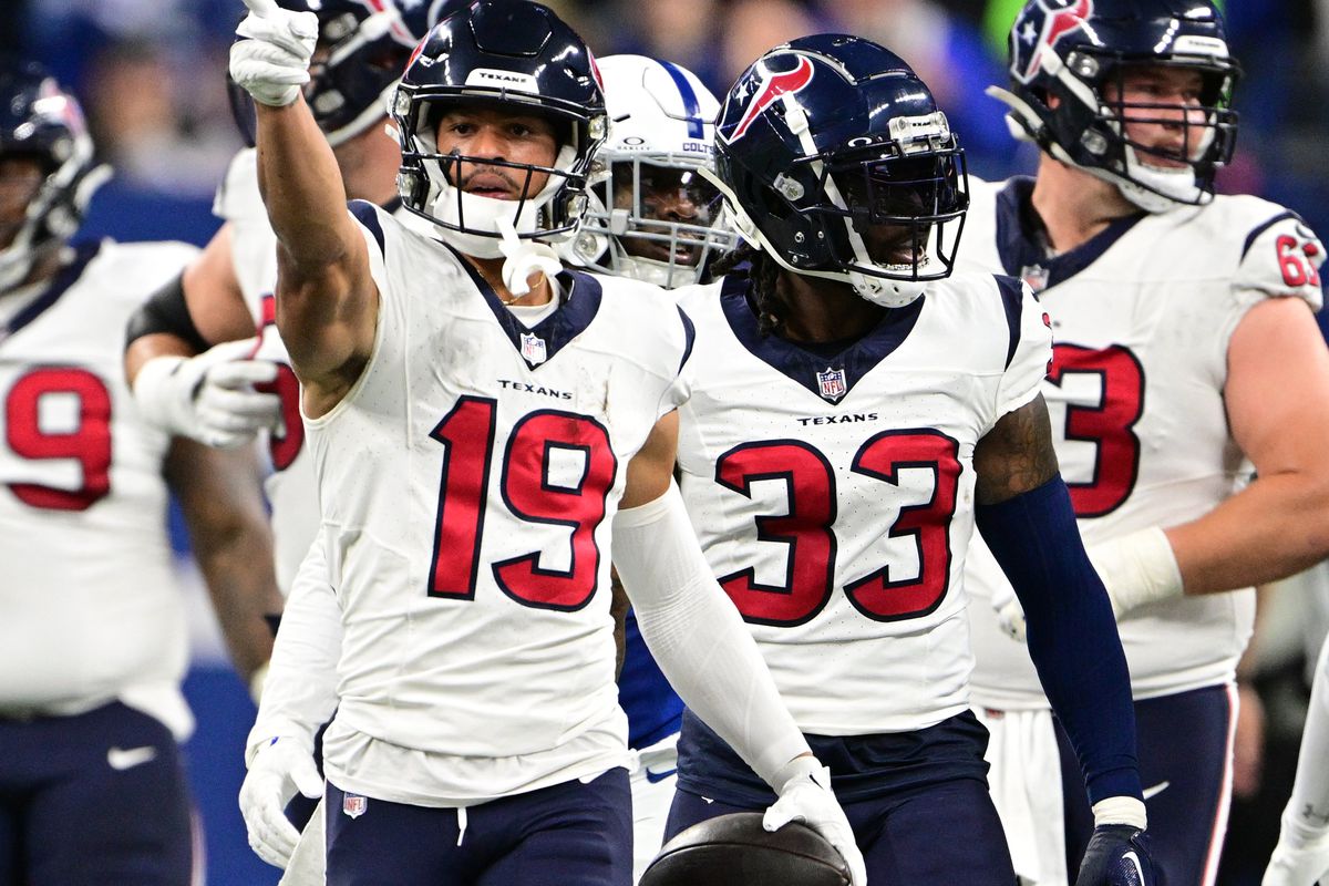 Blockbuster trade: Houston Texans won the race to sign world class player in a world record deal